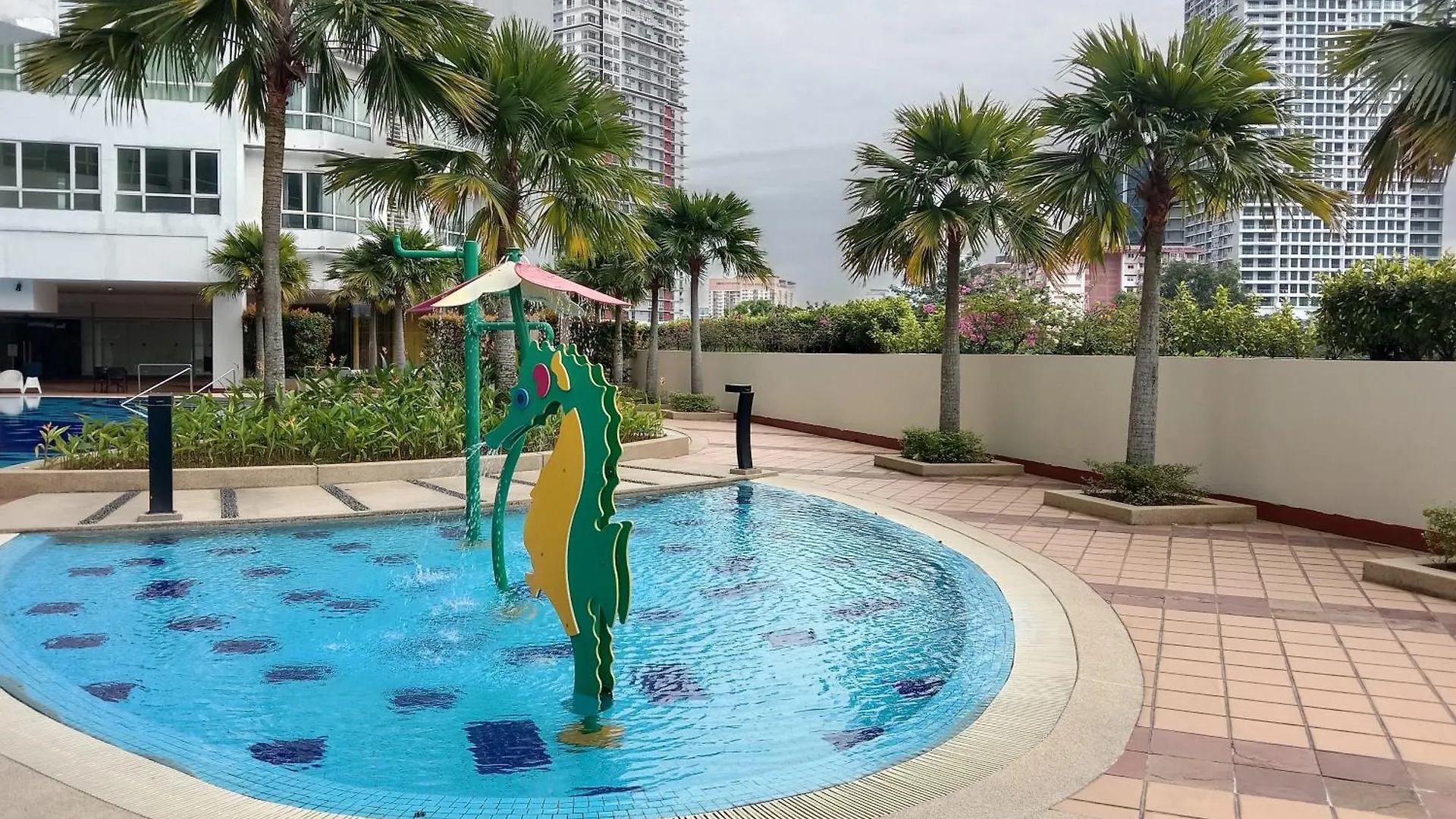 Habibi Home Klcc Kuala Lumpur Hostal
