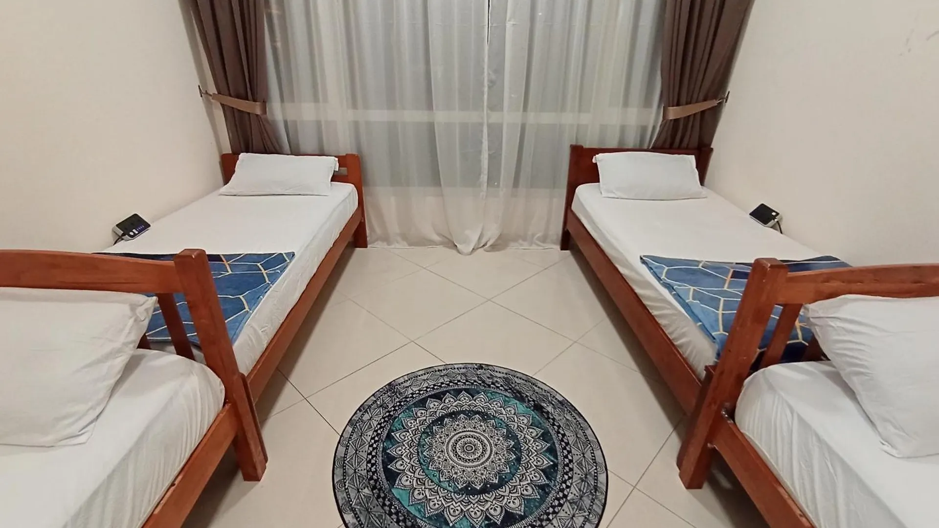 Habibi Home Klcc Kuala Lumpur Hostal