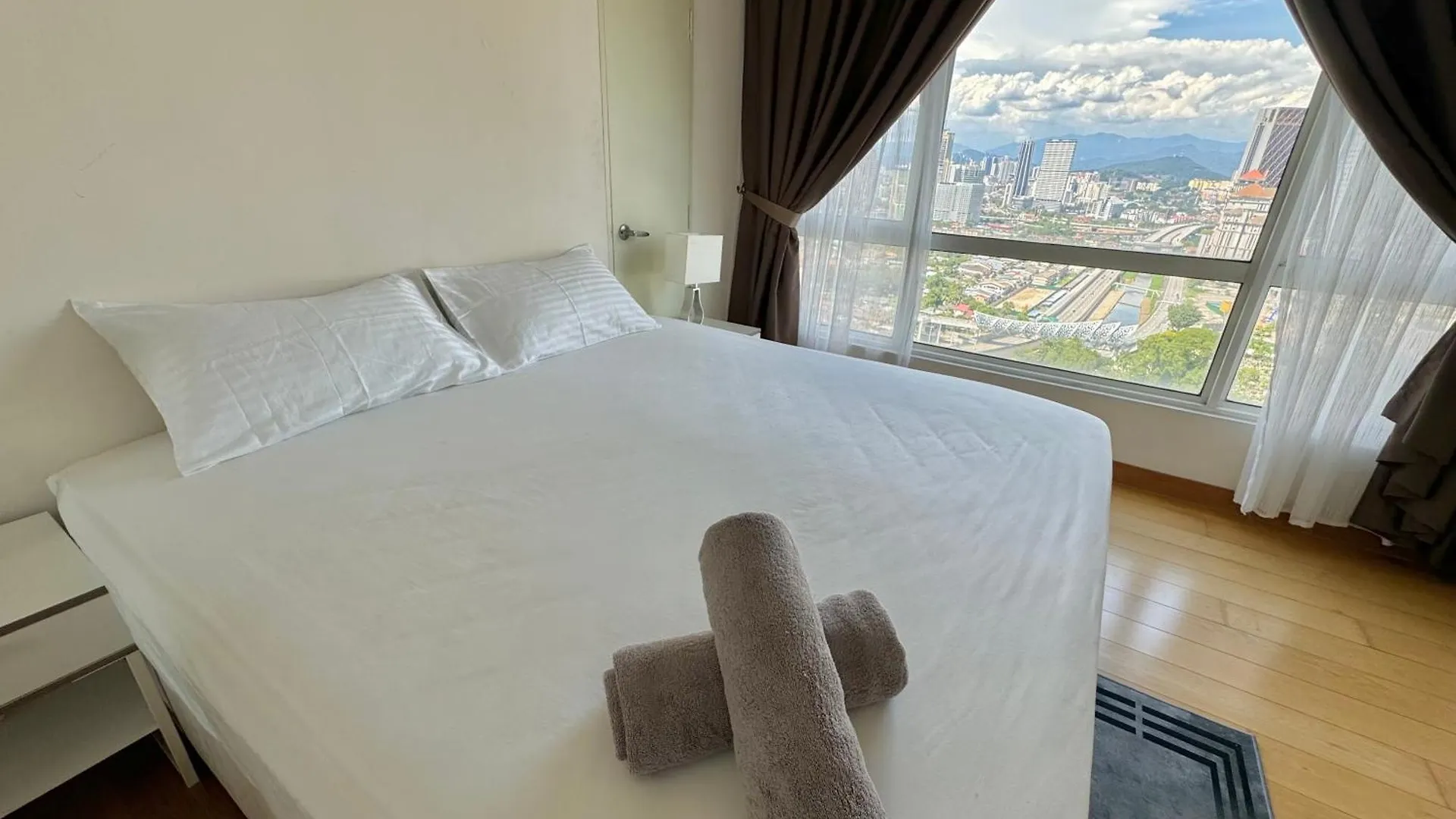 Habibi Home Klcc Kuala Lumpur Hostel